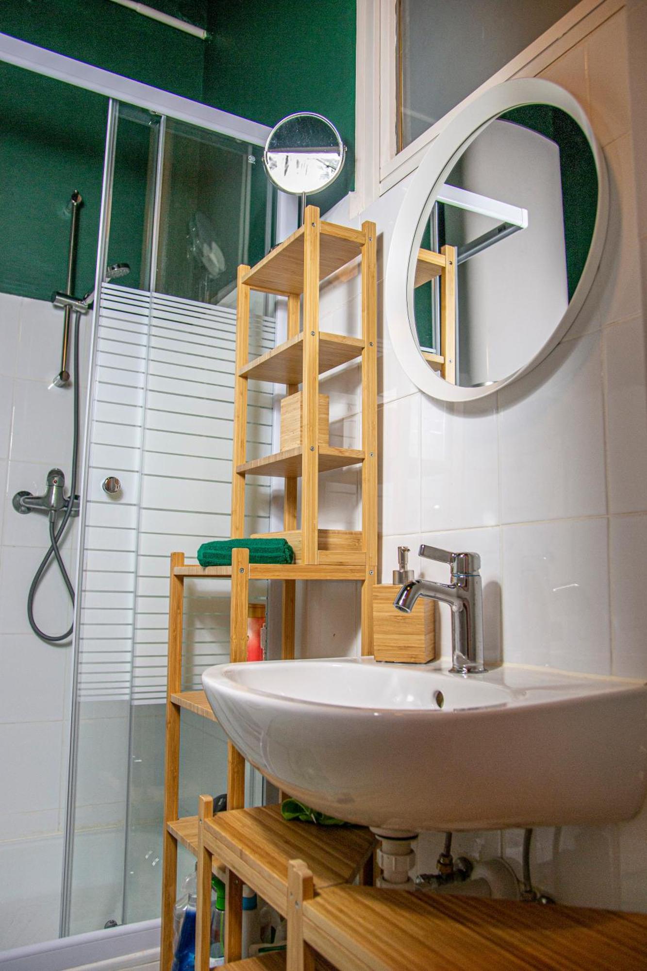Mops Bob Apartment Boedapest Buitenkant foto